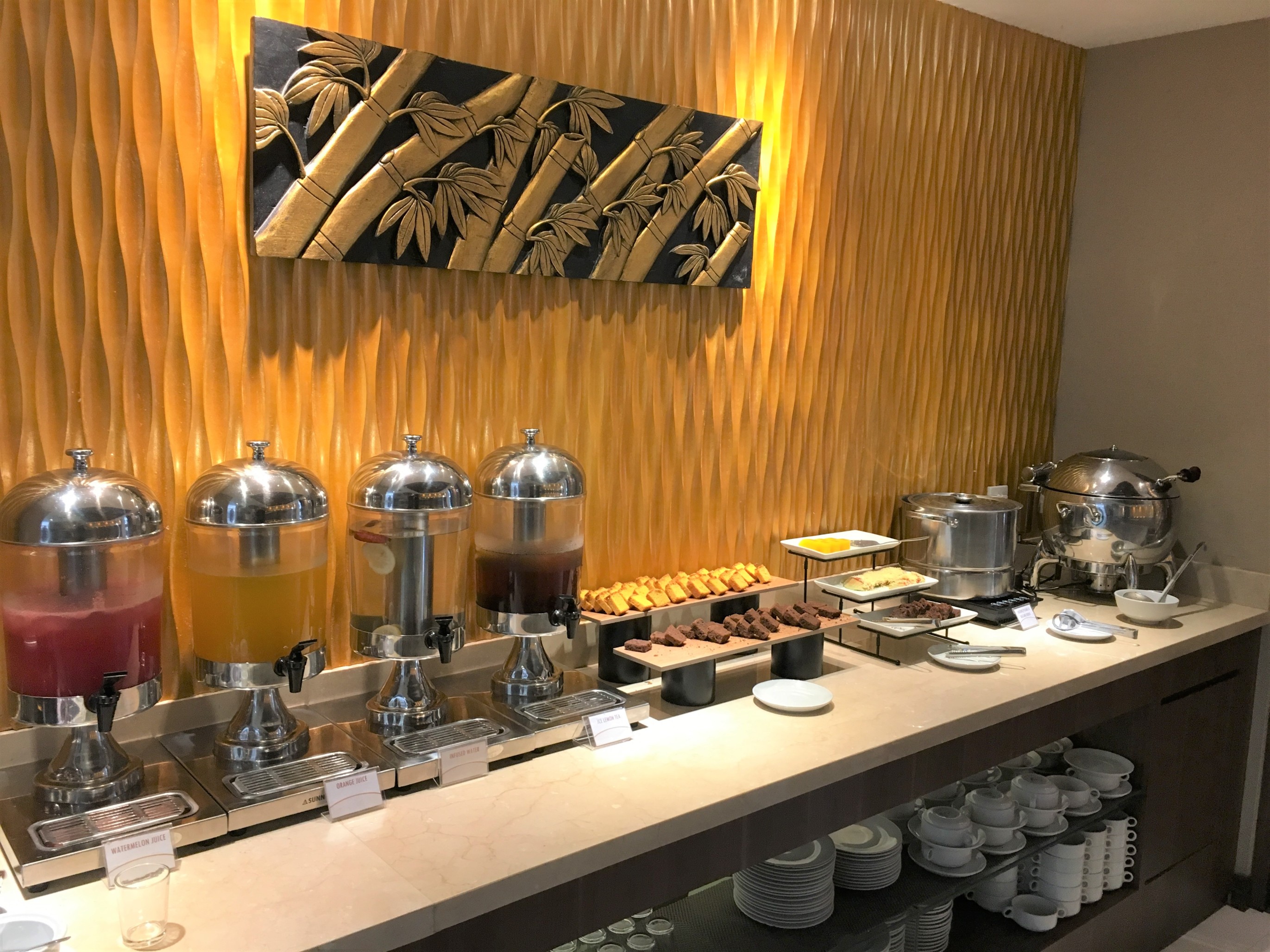 Saphire Blue Sky Executive Lounge, photo 5