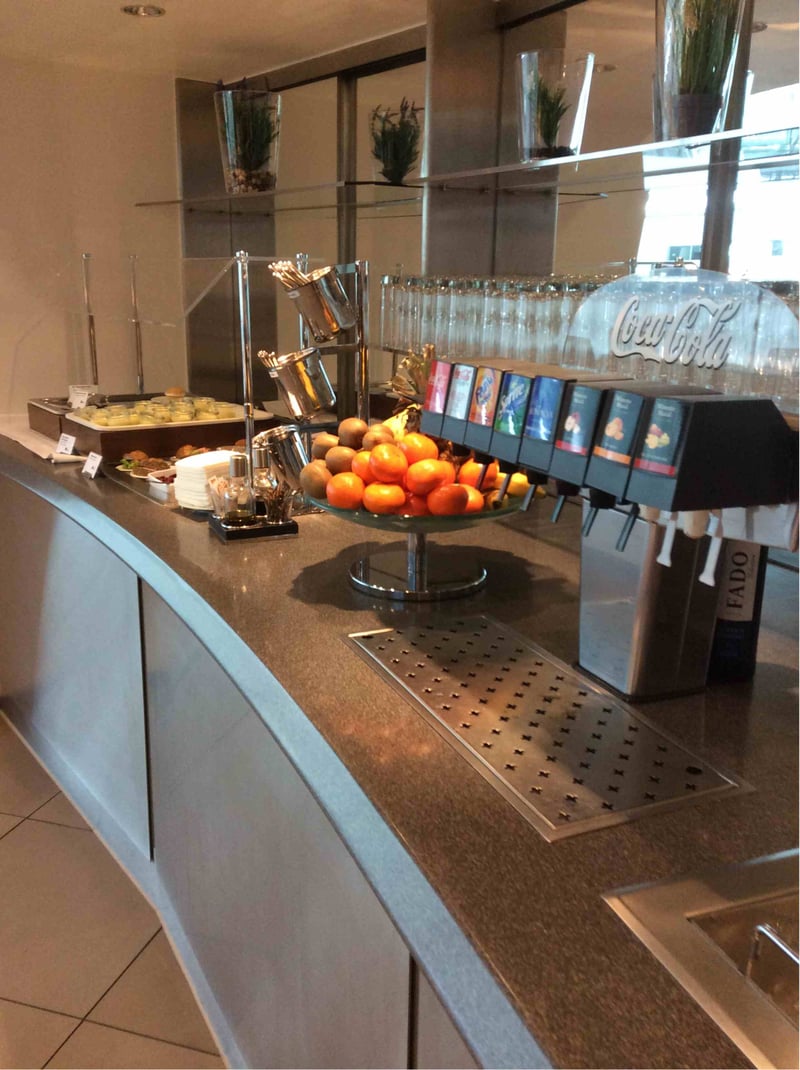 Lufthansa Senator Lounge (Non-Schengen), photo 3