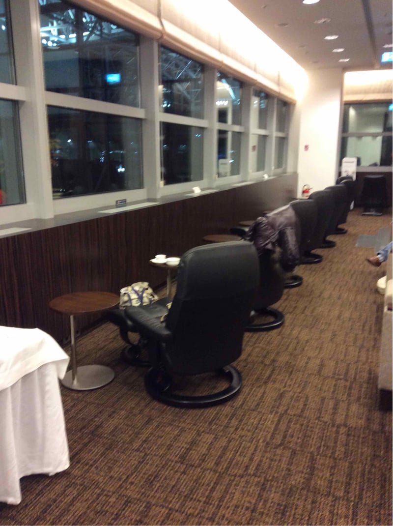 Japan Airlines JAL First Class Lounge, photo 3