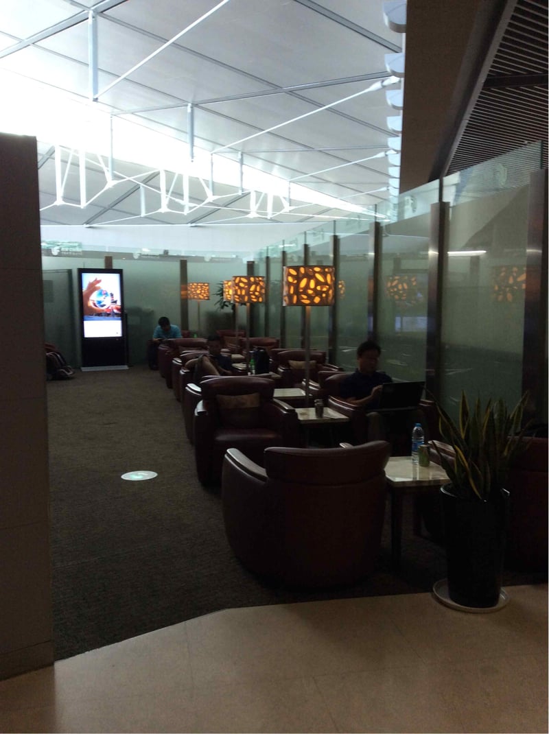 V3 Air China First & Business Class Lounge, photo 3