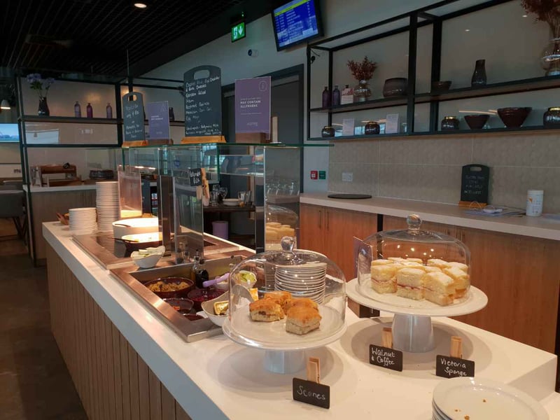 Aspire Lounge, photo 12
