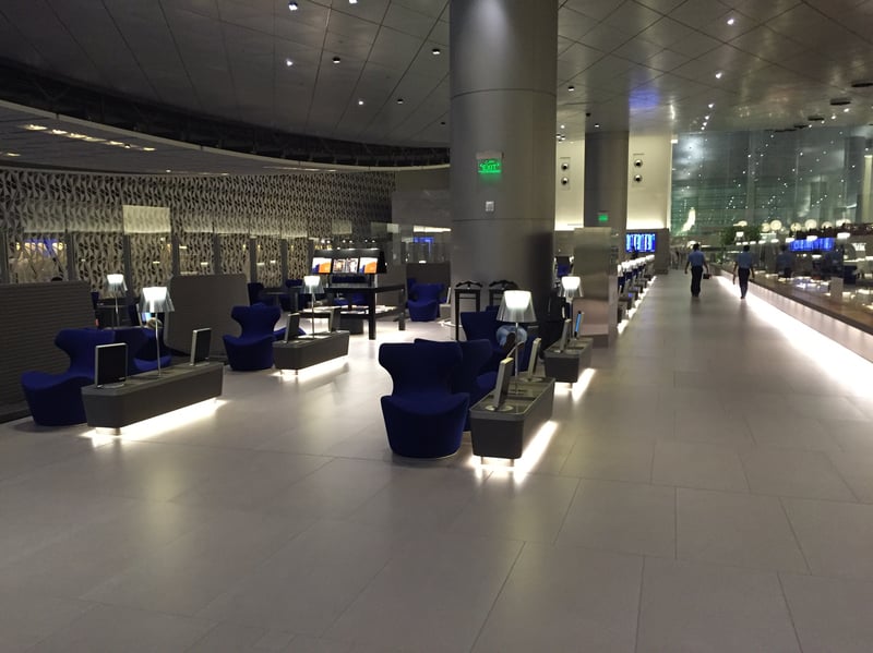 Qatar Airways Al Mourjan Business Class Lounge, photo 11