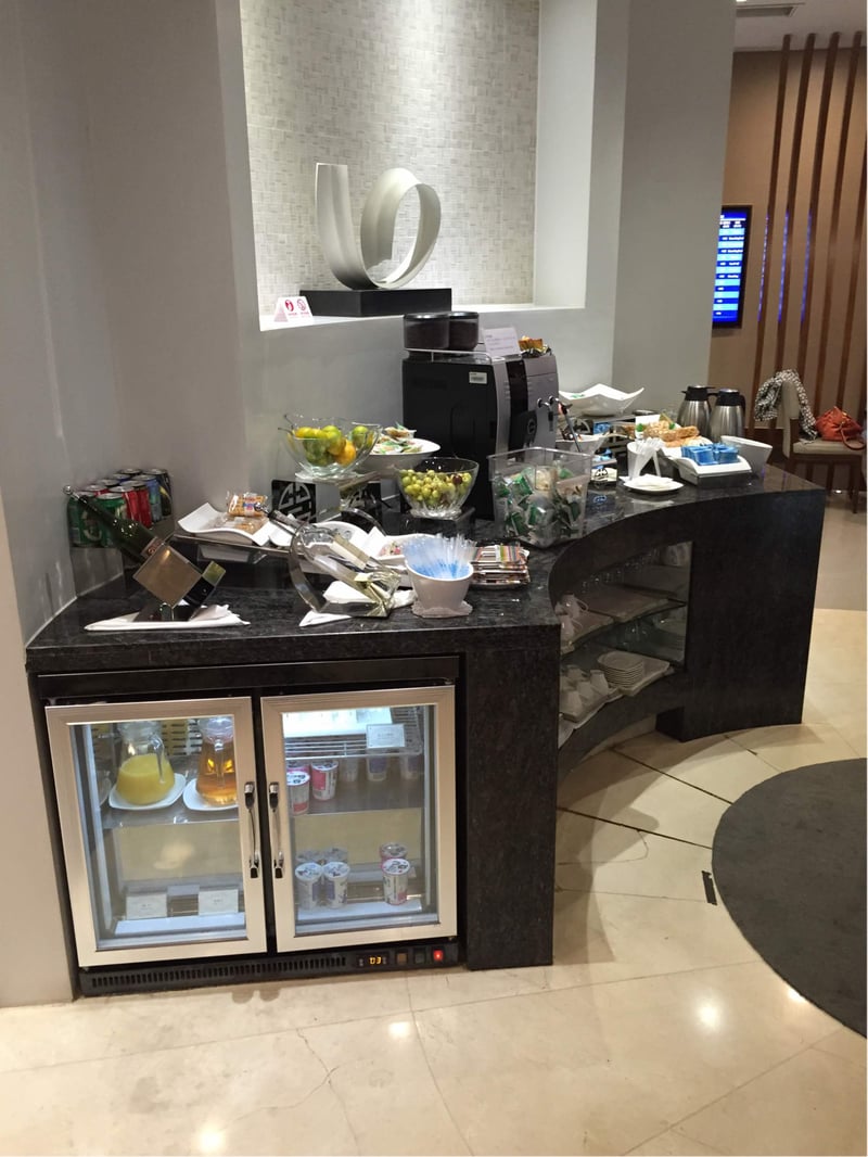Air China First & Business Class Lounge, photo 2