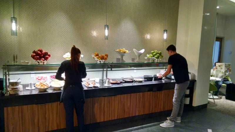 The Centurion Lounge, photo 10