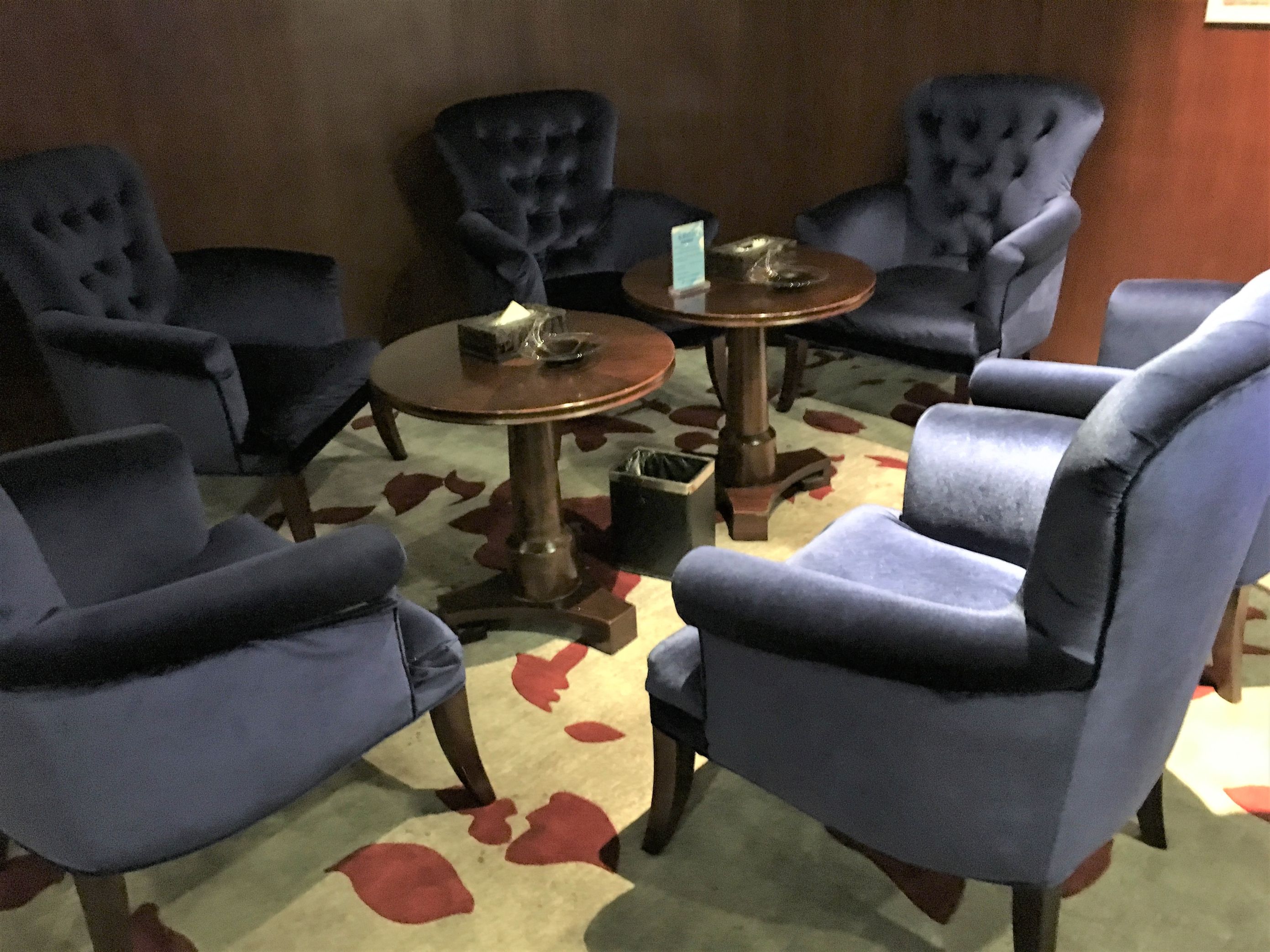 Domestic First Class Lounge 2, photo 2