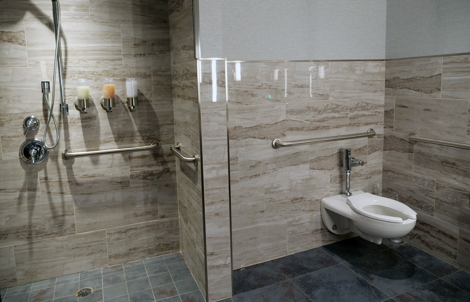 Minute Suites (Concourse D/E Connector), foto 6