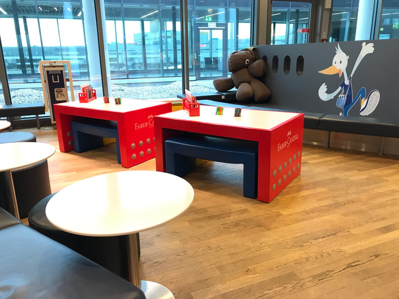Lufthansa Business Lounge (Non-Schengen, Gates B44-B48), photo 3