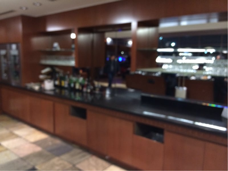Air Canada Maple Leaf Lounge, photo 6
