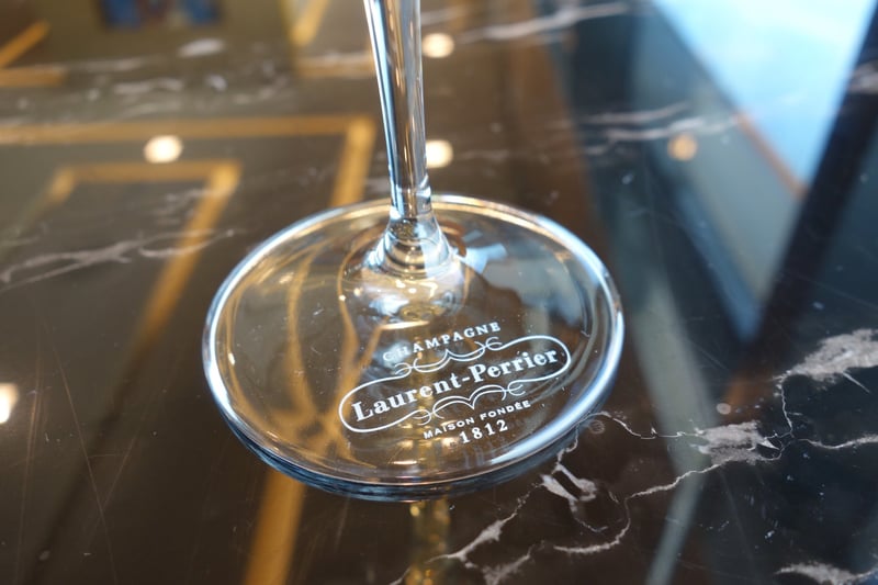 Singapore Airlines SilverKris Lounge, photo 6