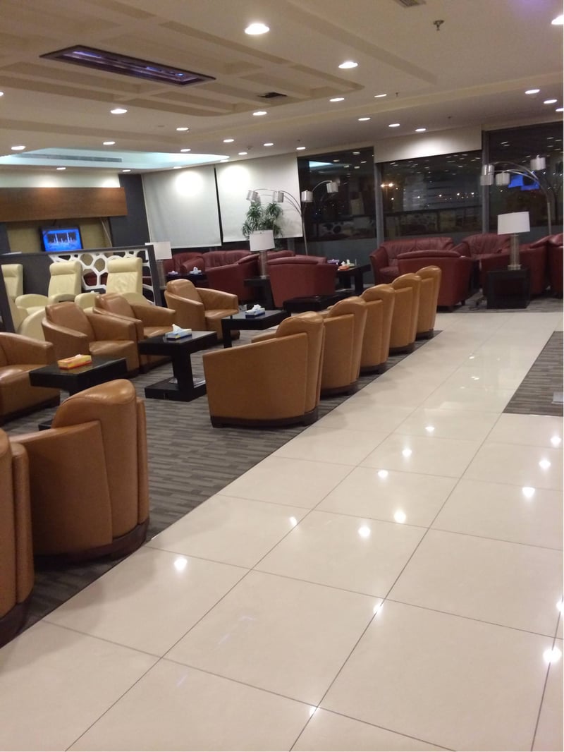 First Class Lounge, photo 7
