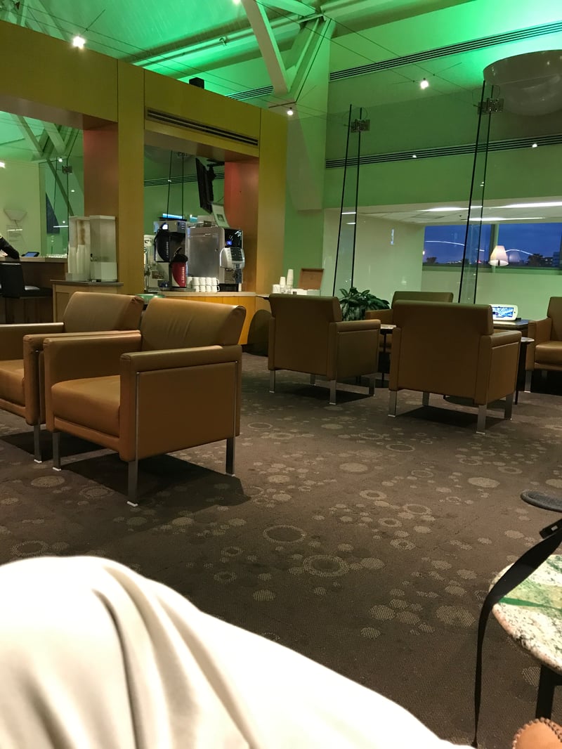 American Airlines Admirals Club, photo 7