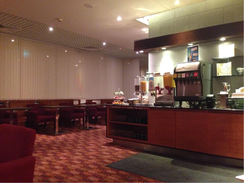 Ambassador Transit Lounge, photo 8