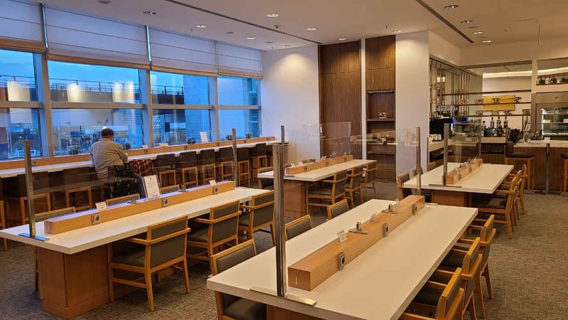 Japan Airlines JAL First Class Lounge, photo 10