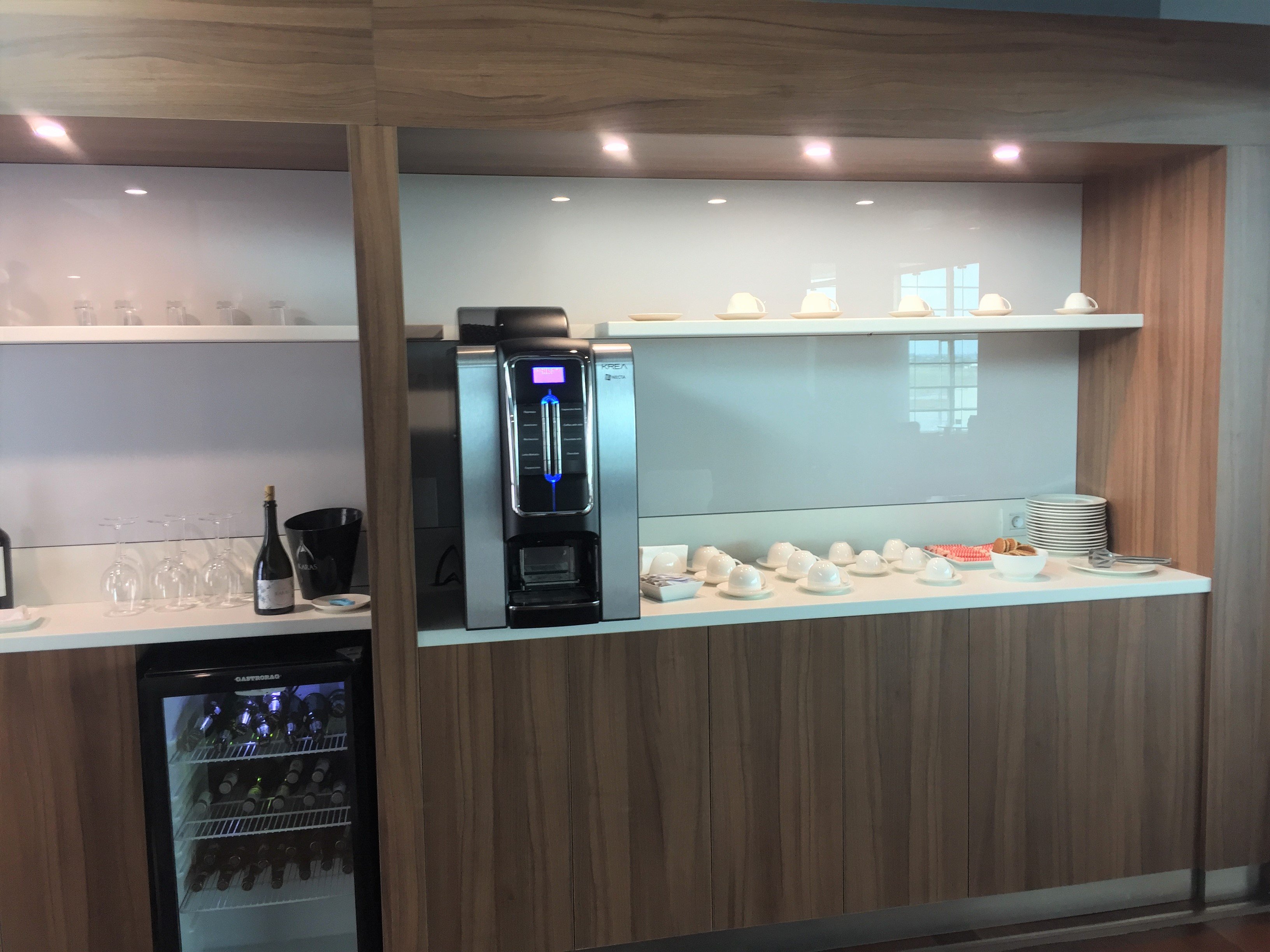 Converse Bank Business Lounge, photo 9