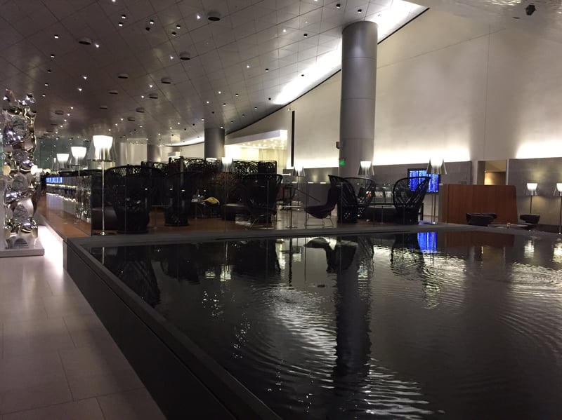 Qatar Airways Al Mourjan Business Class Lounge, photo 12