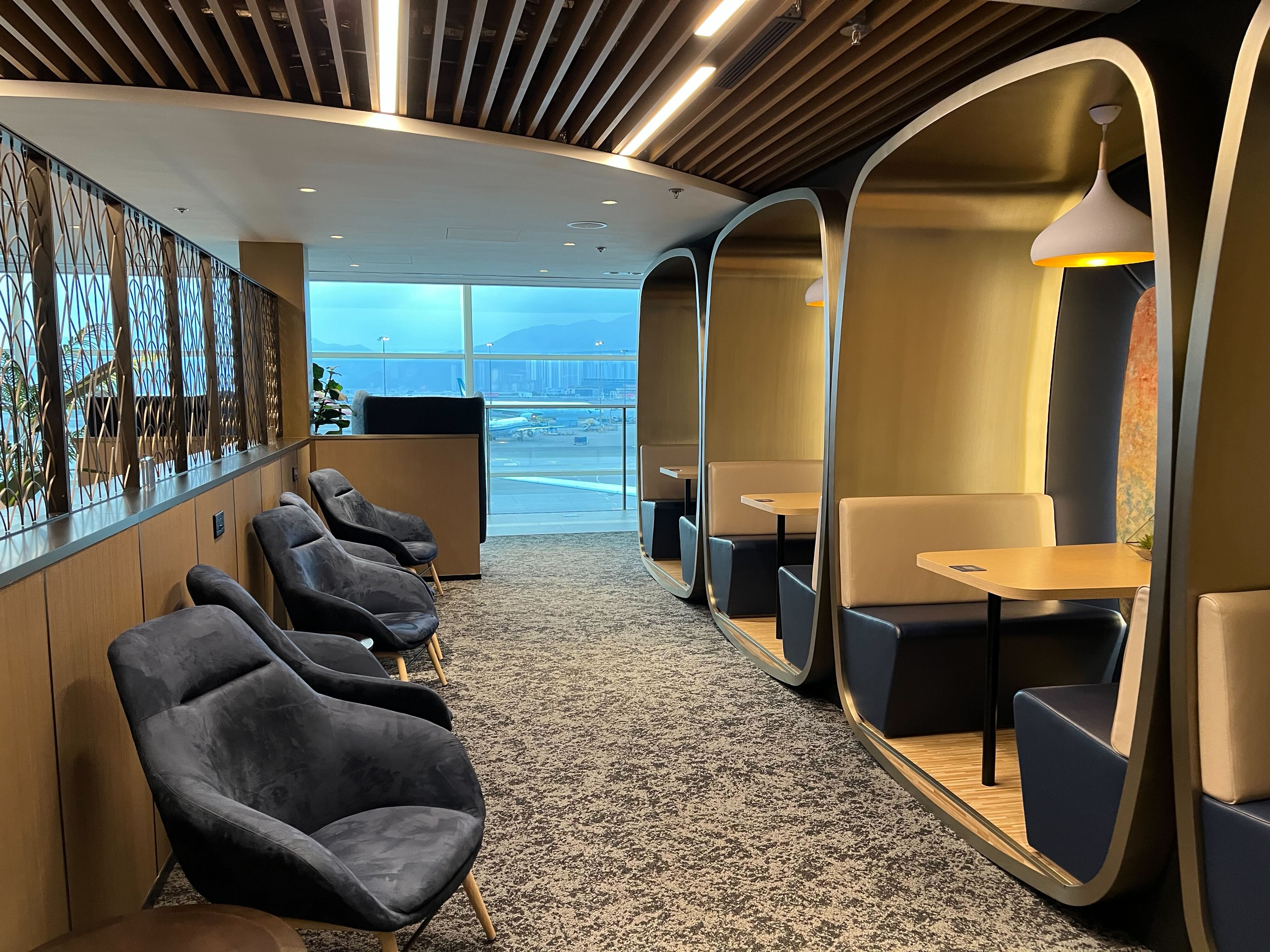 Chase Sapphire Lounge by The Club, photo 6