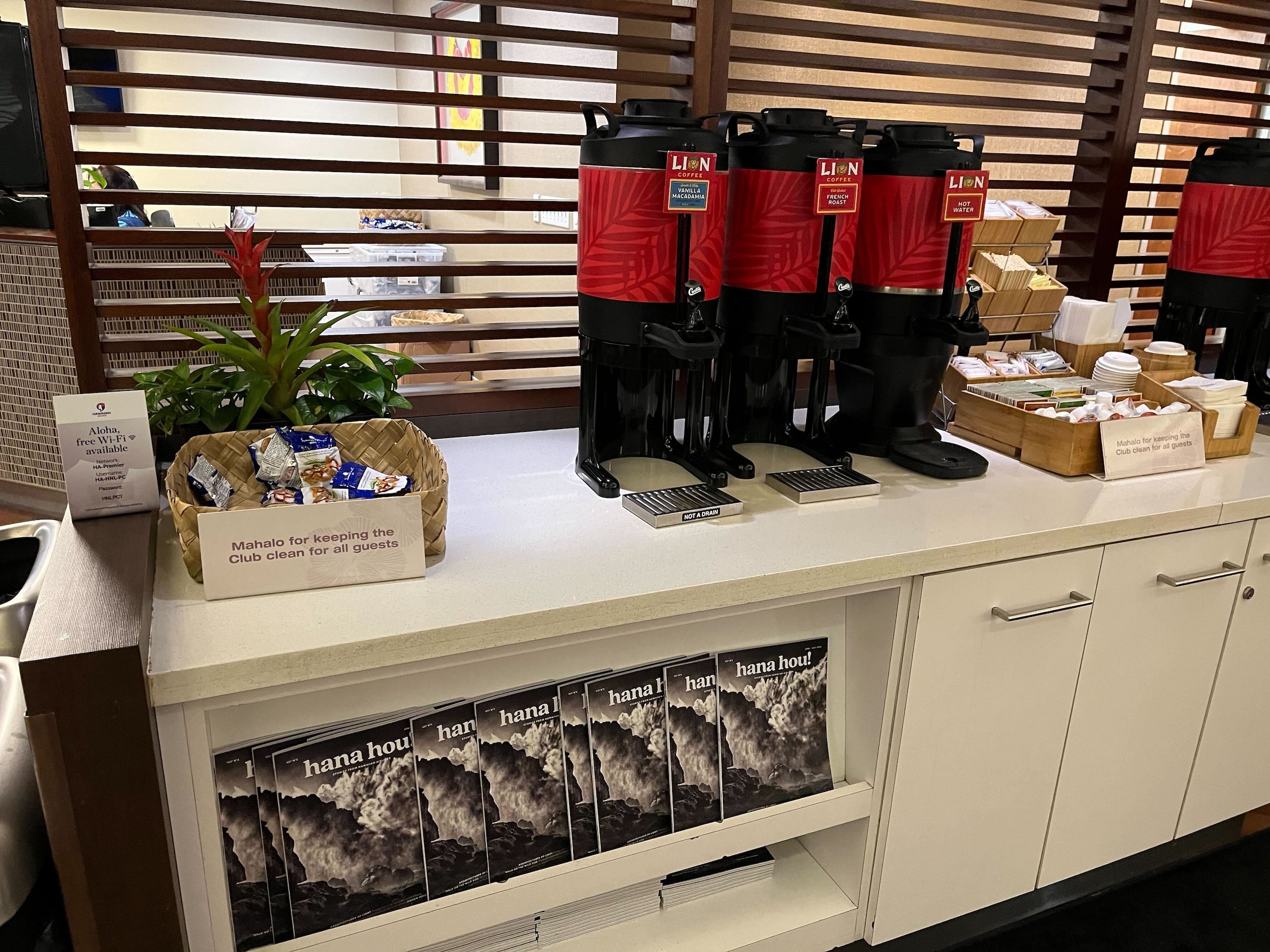 Hawaiian Airlines Premier Club Lounge, foto 11