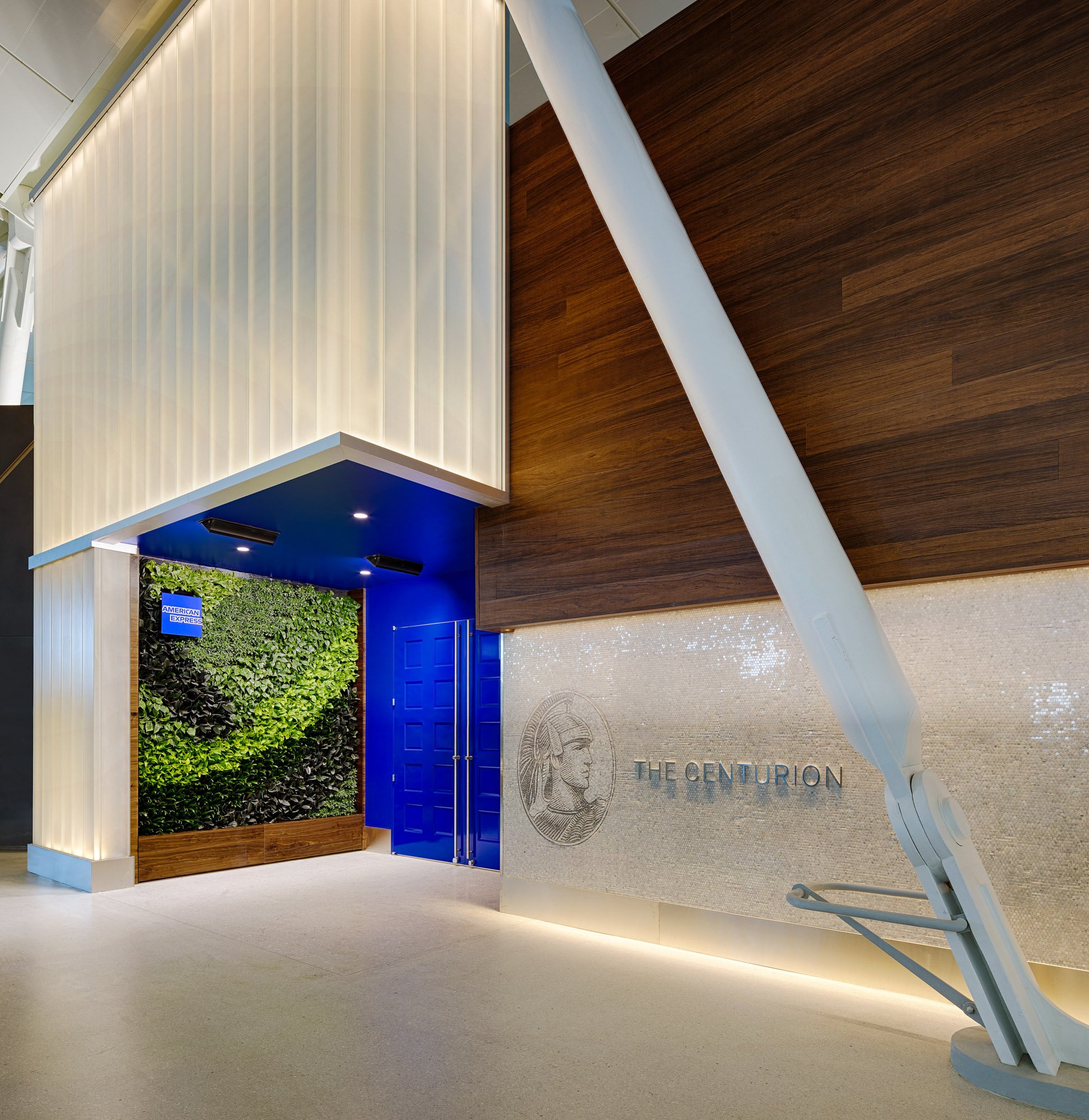 The Centurion Lounge, photo 11
