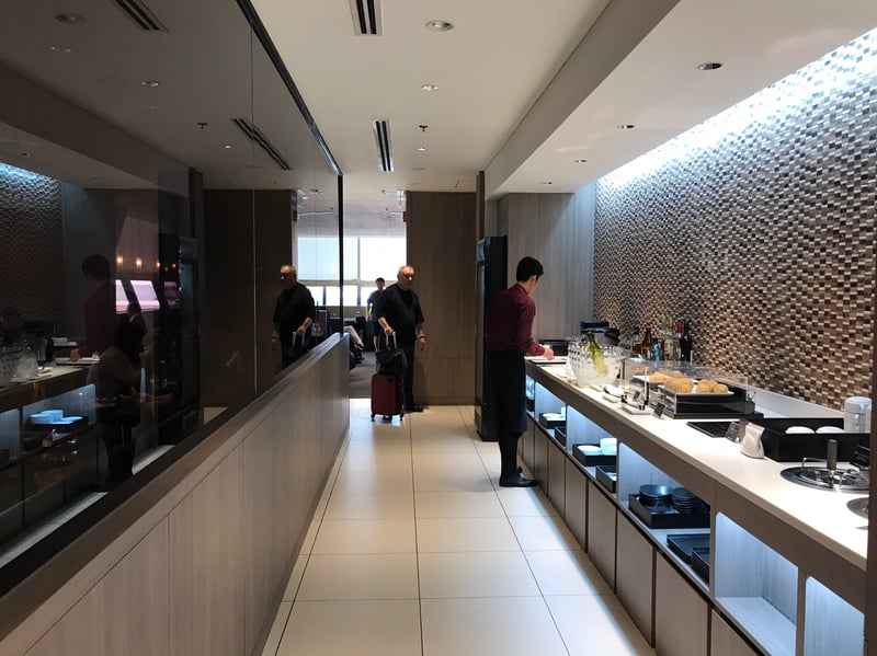 Japan Airlines JAL Sakura Lounge, photo 7