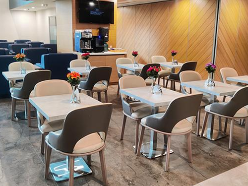 Aviserv Lounge (East), foto 2