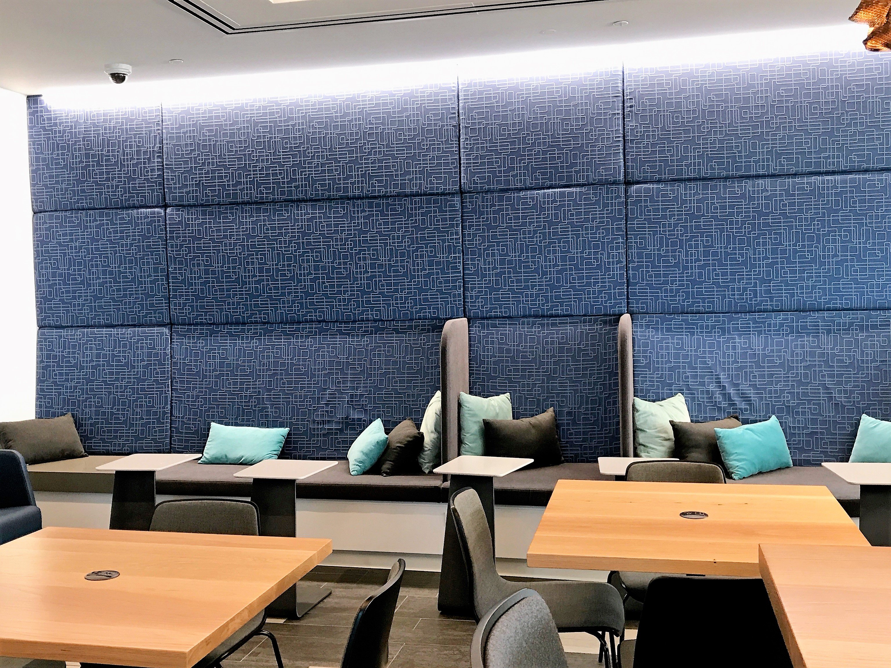 Alaska Airlines Alaska Lounge, photo 4