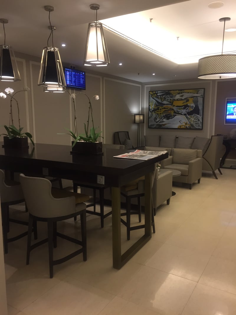 Westin and St. Regis Airport Lounge, photo 2