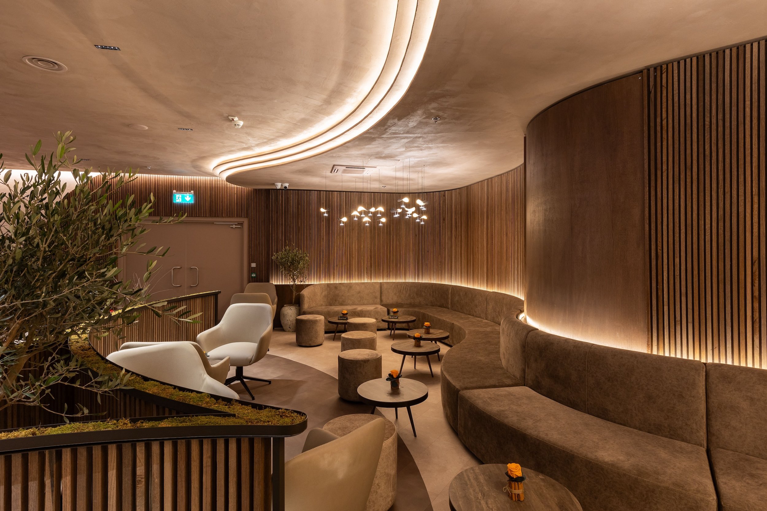 Scanderbeg VIP Lounge, foto 2