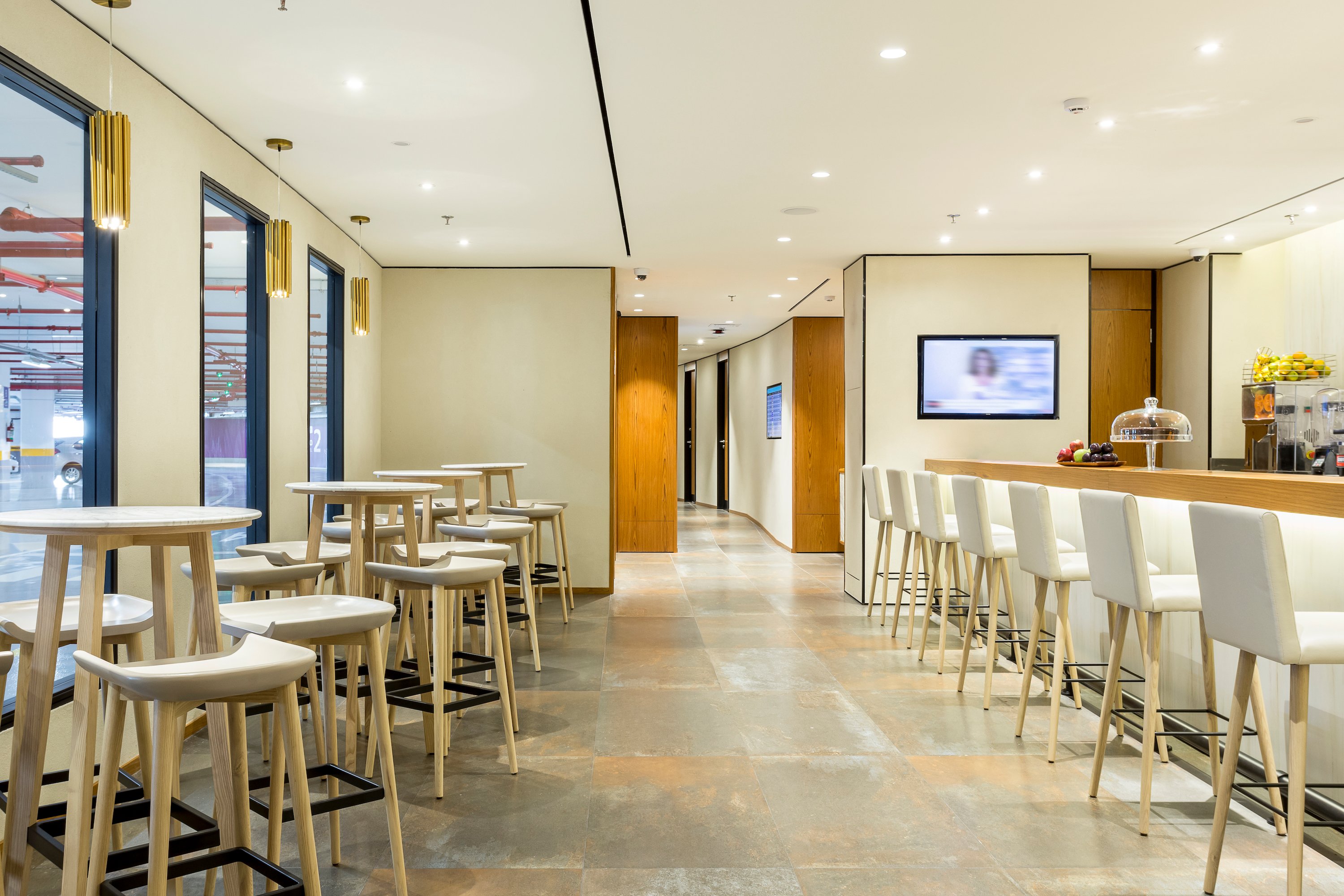 Plaza Premium Lounge (Arrivals), foto 2