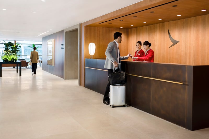 Cathay Pacific The Pier Business Class Lounge, photo 11
