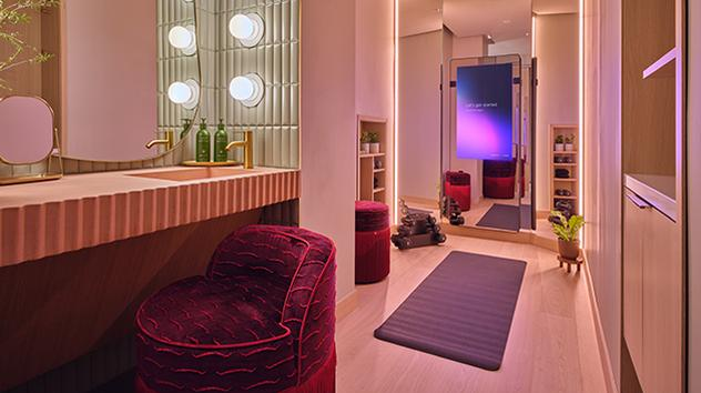 Virgin Atlantic Clubhouse - Additional Fee Applies, photo 5