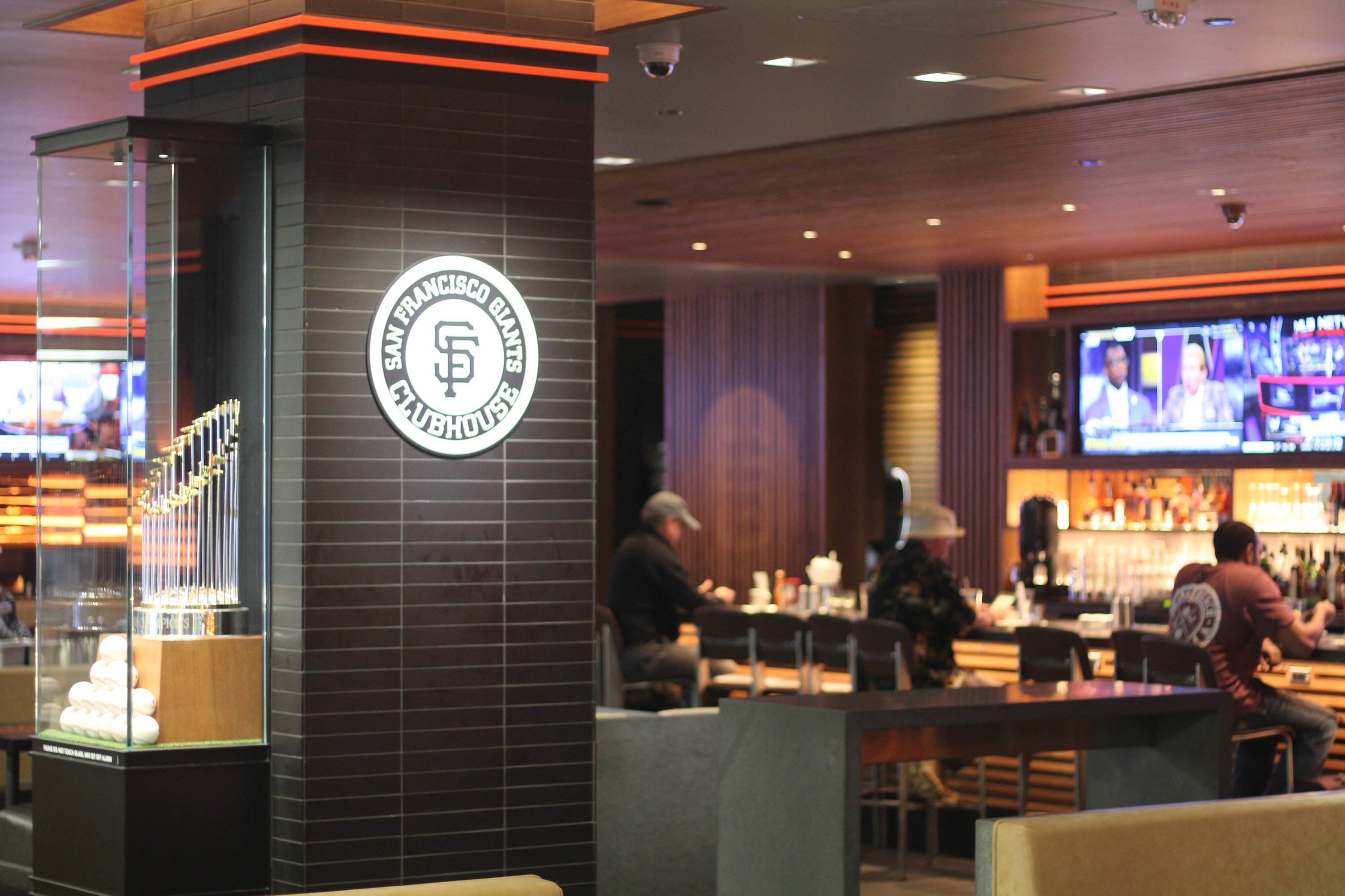 San Francisco Giants Clubhouse, photo 7
