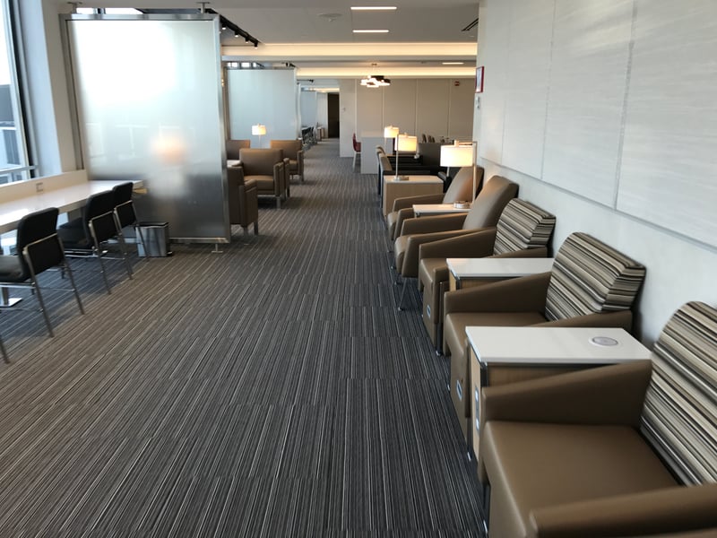 American Airlines Flagship Lounge, photo 2