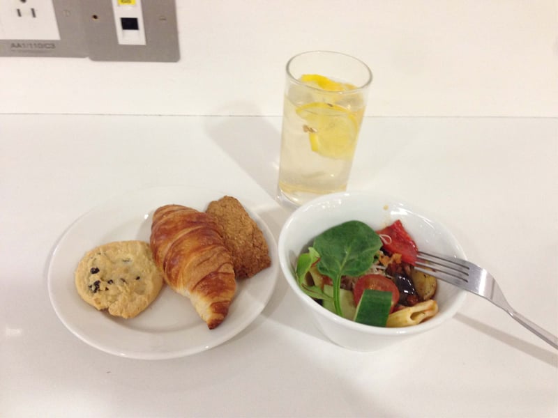 American Airlines Admirals Club, photo 6