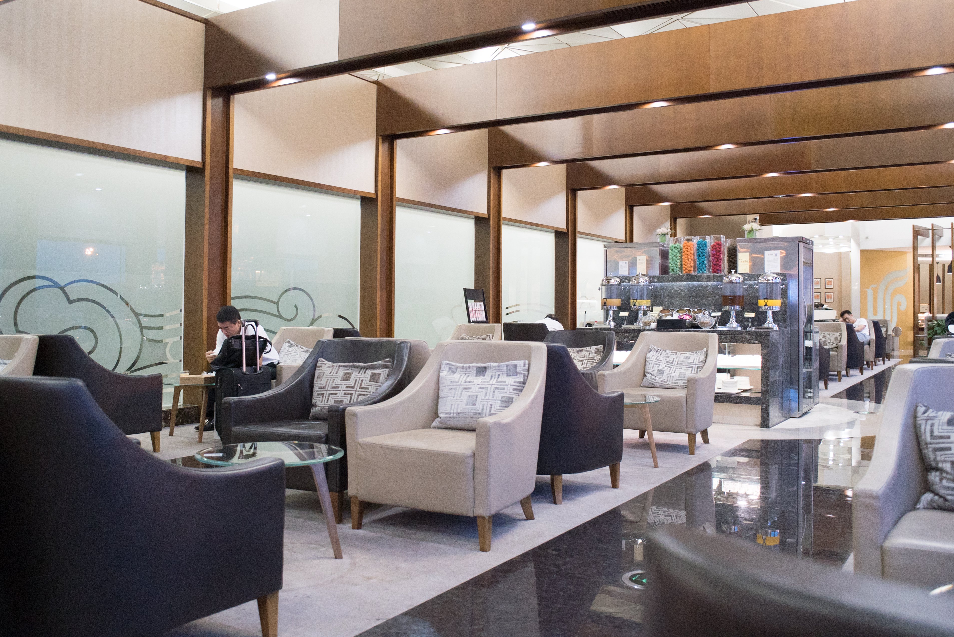 Air China Lounge (Gate 117), foto 12