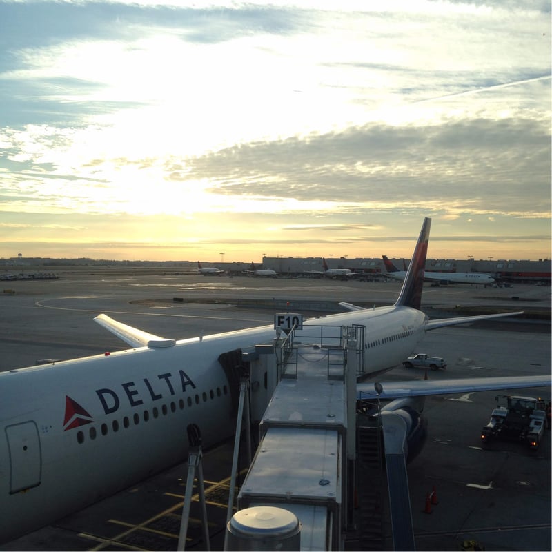 Delta Air Lines Delta Sky Club, photo 9