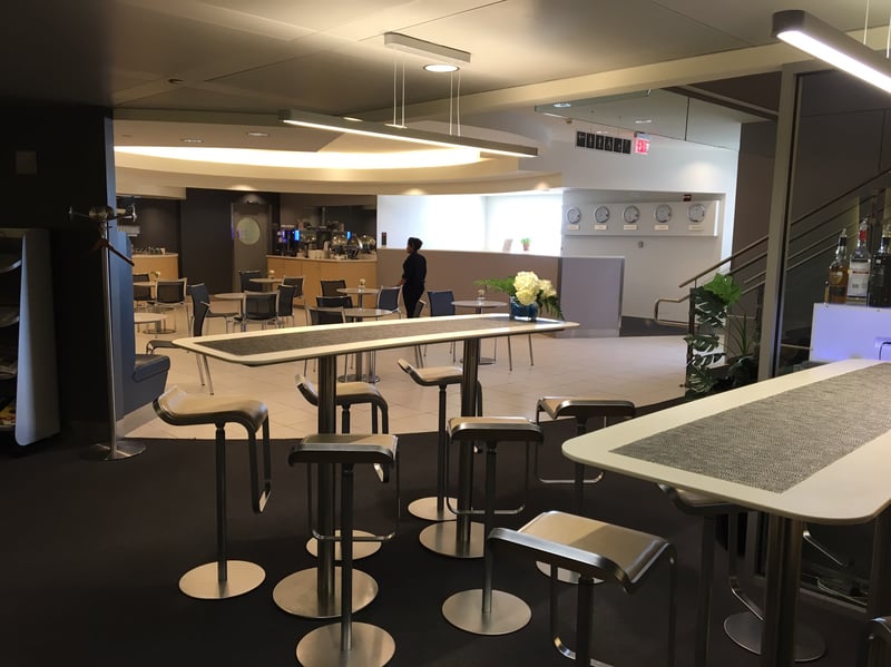 Lufthansa Business Lounge, foto 6