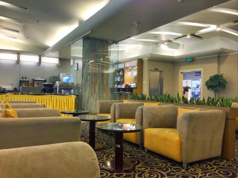 Air China First & Business Class Lounge, photo 11