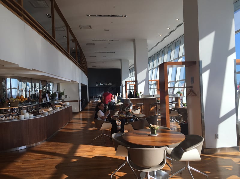 Lufthansa Senator Lounge, photo 6