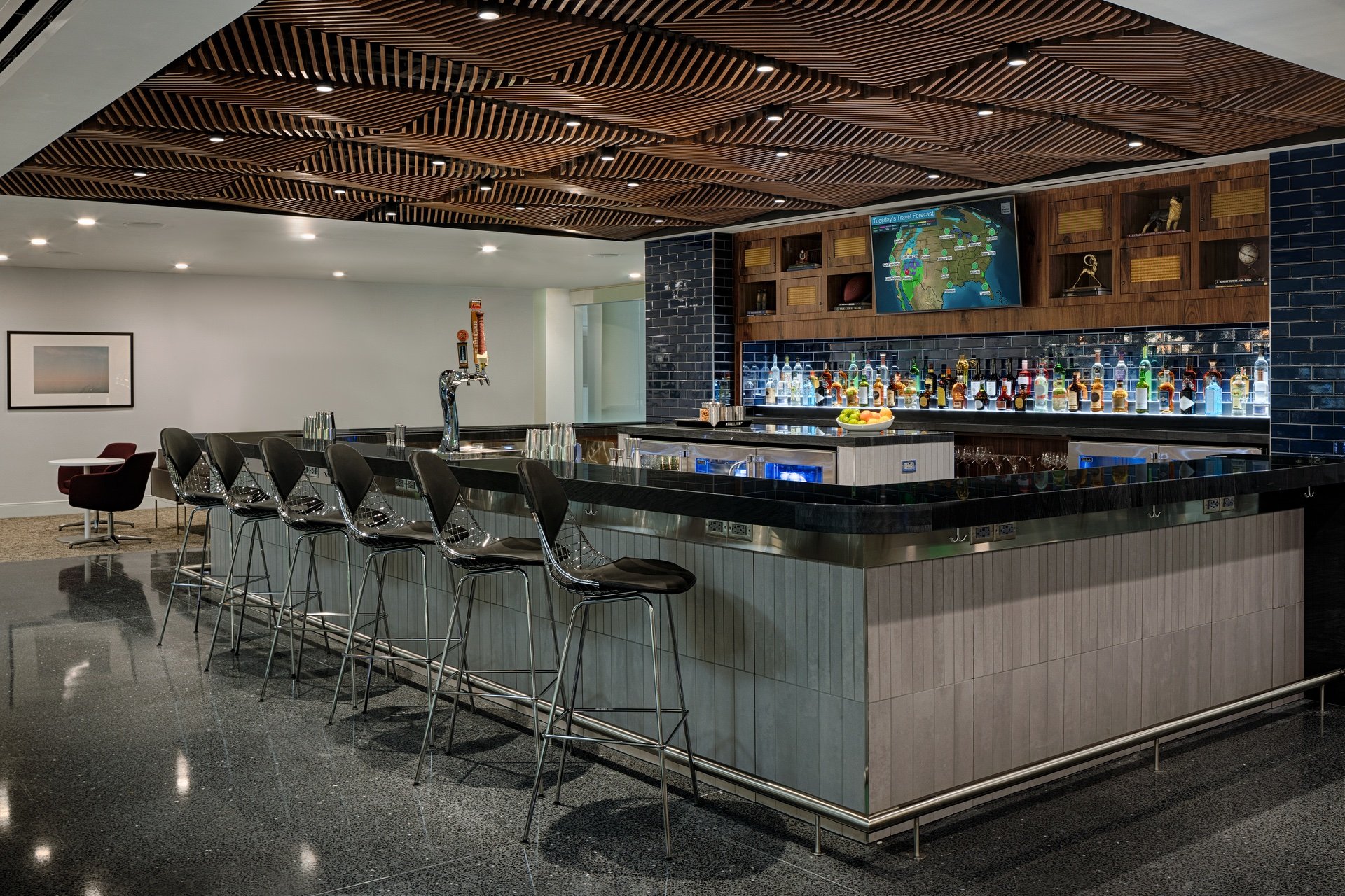 The Centurion Lounge, photo 3