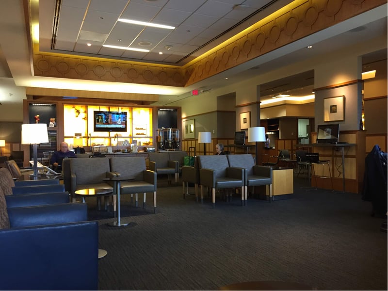 American Airlines Admirals Club, photo 4