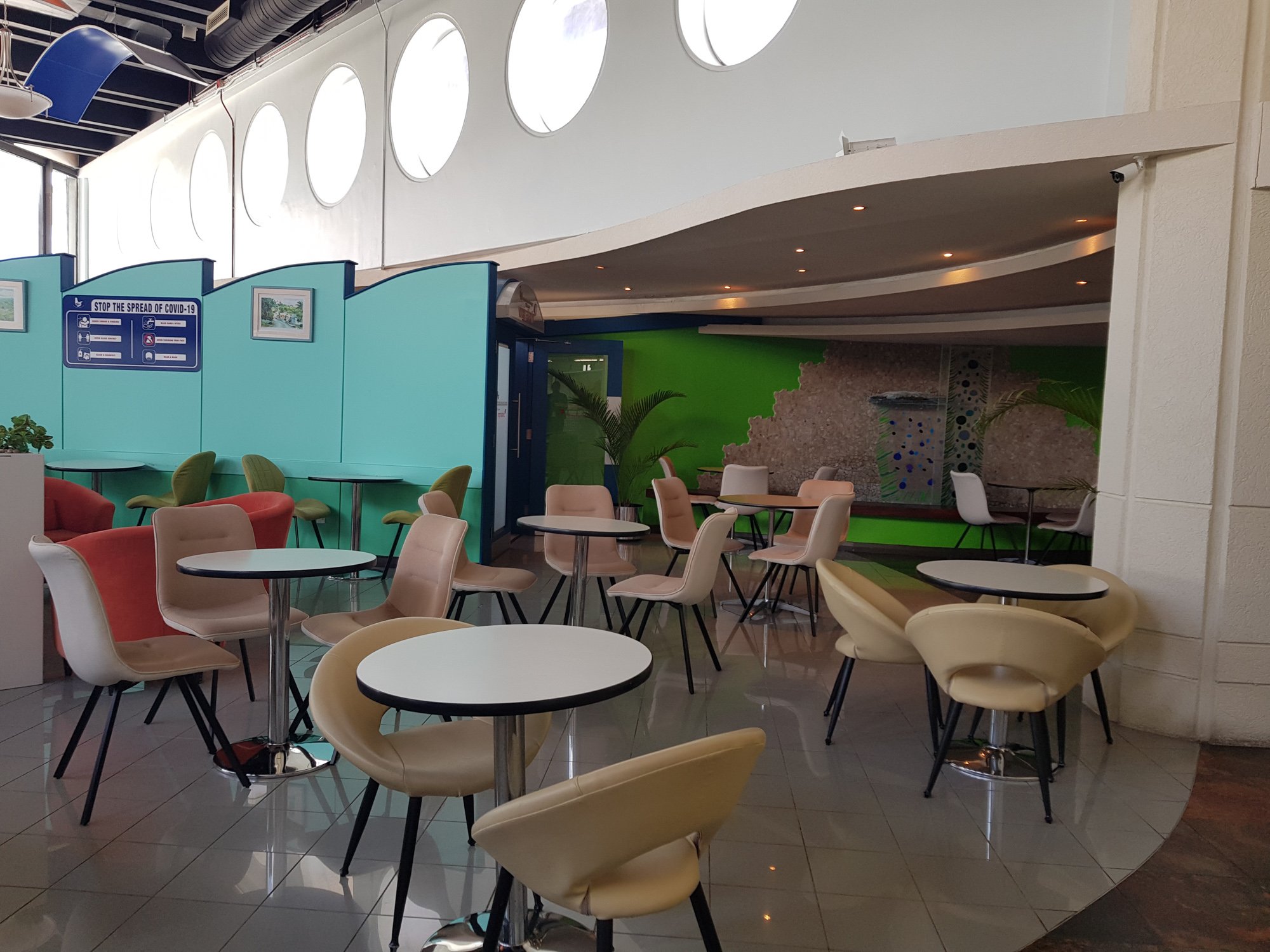 Airlines Executive Lounge, photo 3