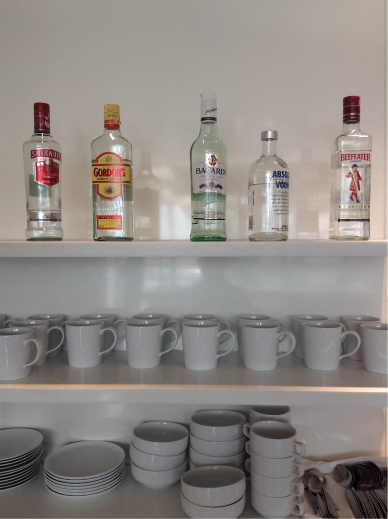 Cathay Pacific First and Business Class Lounge, photo 4