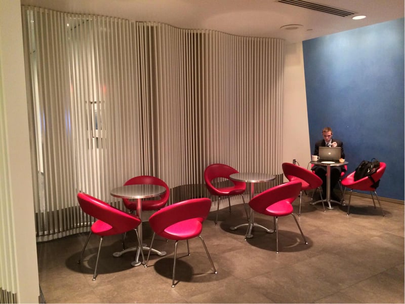 Air Canada Maple Leaf Lounge, foto 7