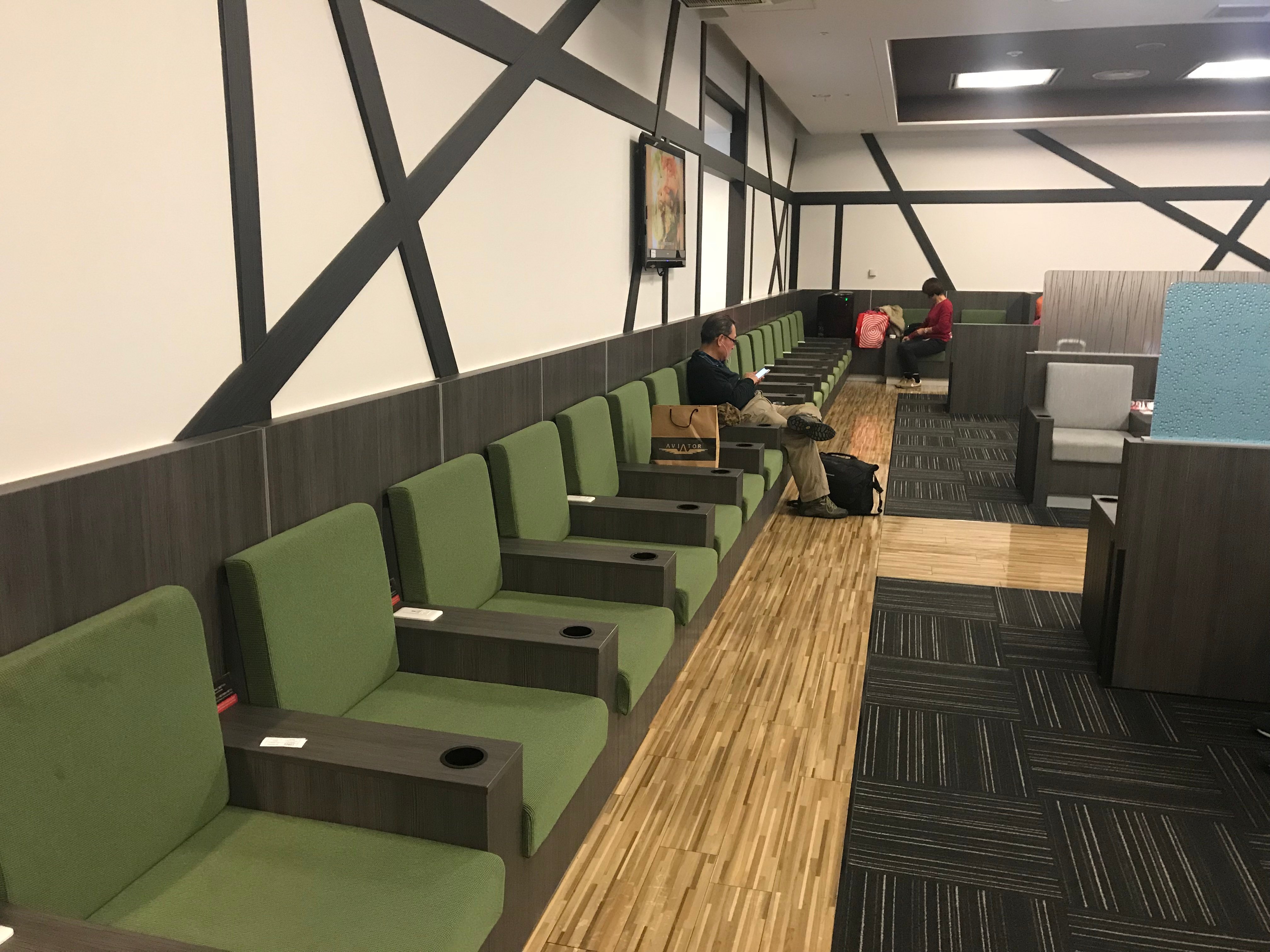IASS Executive Lounge, foto 6
