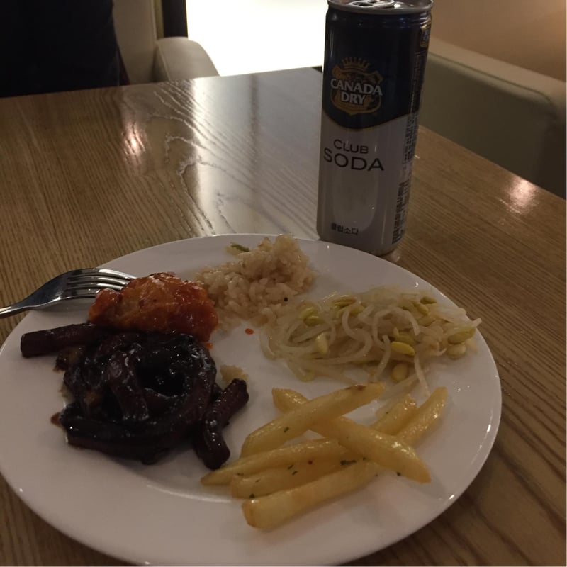 Sky Hub Lounge East, foto 8
