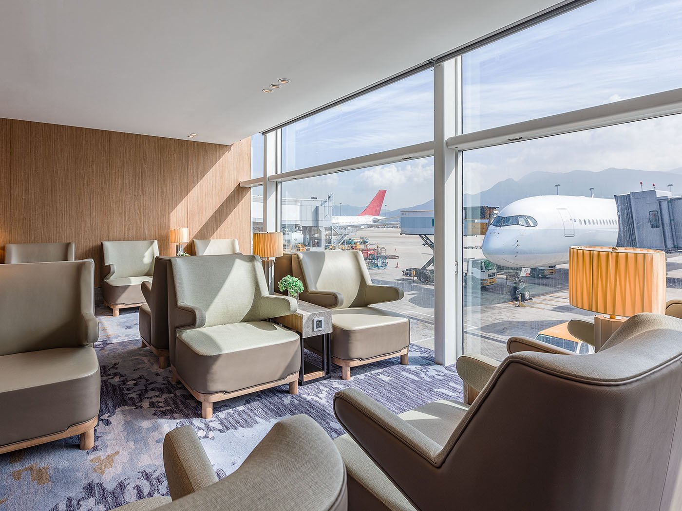 Plaza Premium Lounge (Gate 35), photo 1