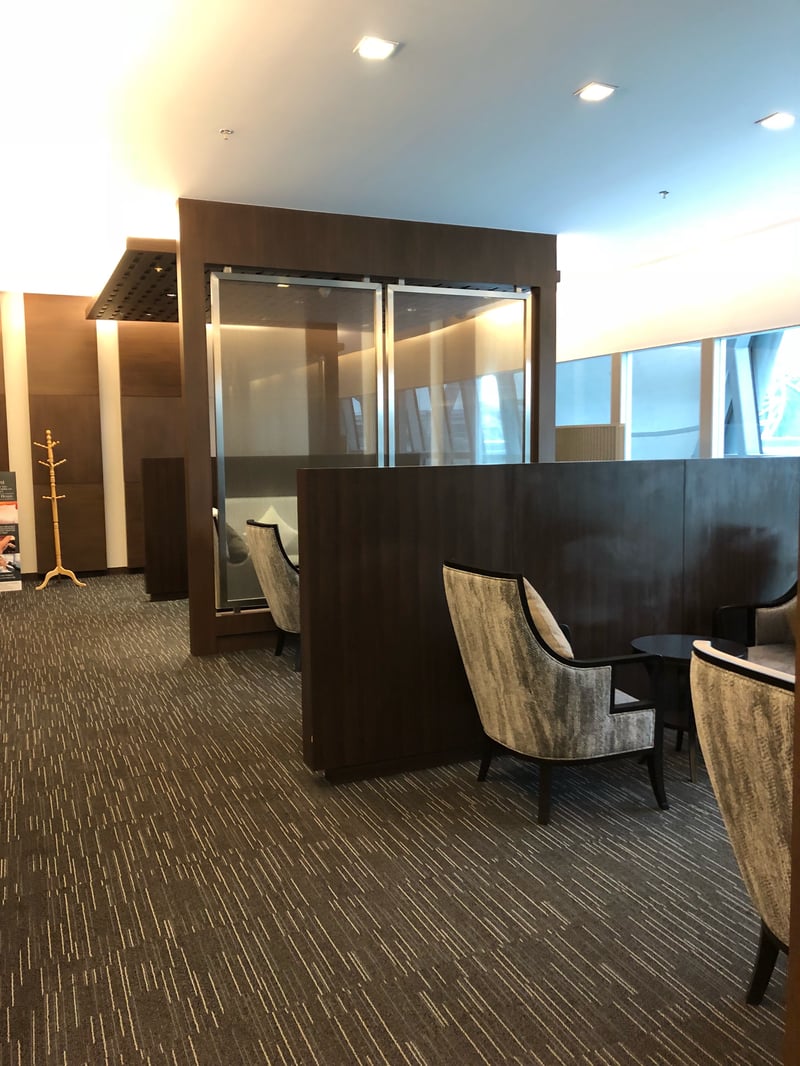 Miracle First and Business Class Lounge (A1), photo 9