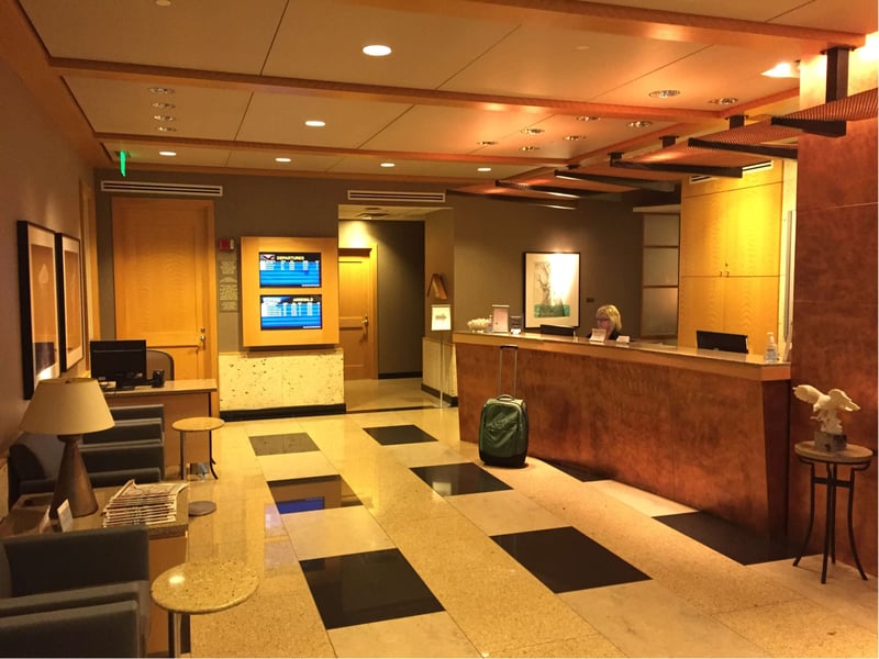 American Airlines Admirals Club, photo 5
