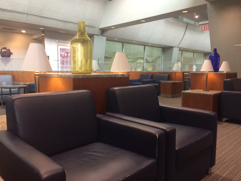 American Airlines Admirals Club, photo 12