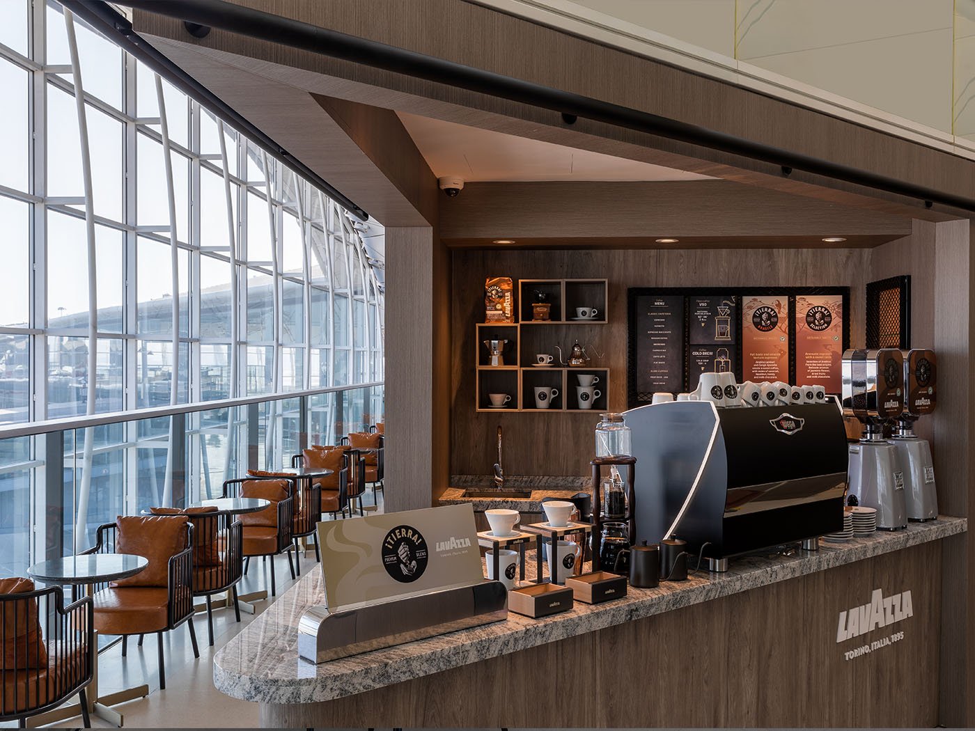 Plaza Premium Lounge (Gate 60), photo 1